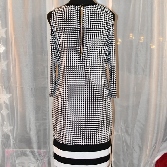 Michael Kors Houndstooth Cut Out Shoulder Dress Size Small - Picture 3 of 10